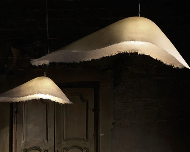 EÏA Pendant Light