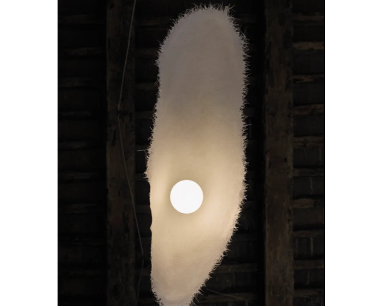 EÏA Pendant Light